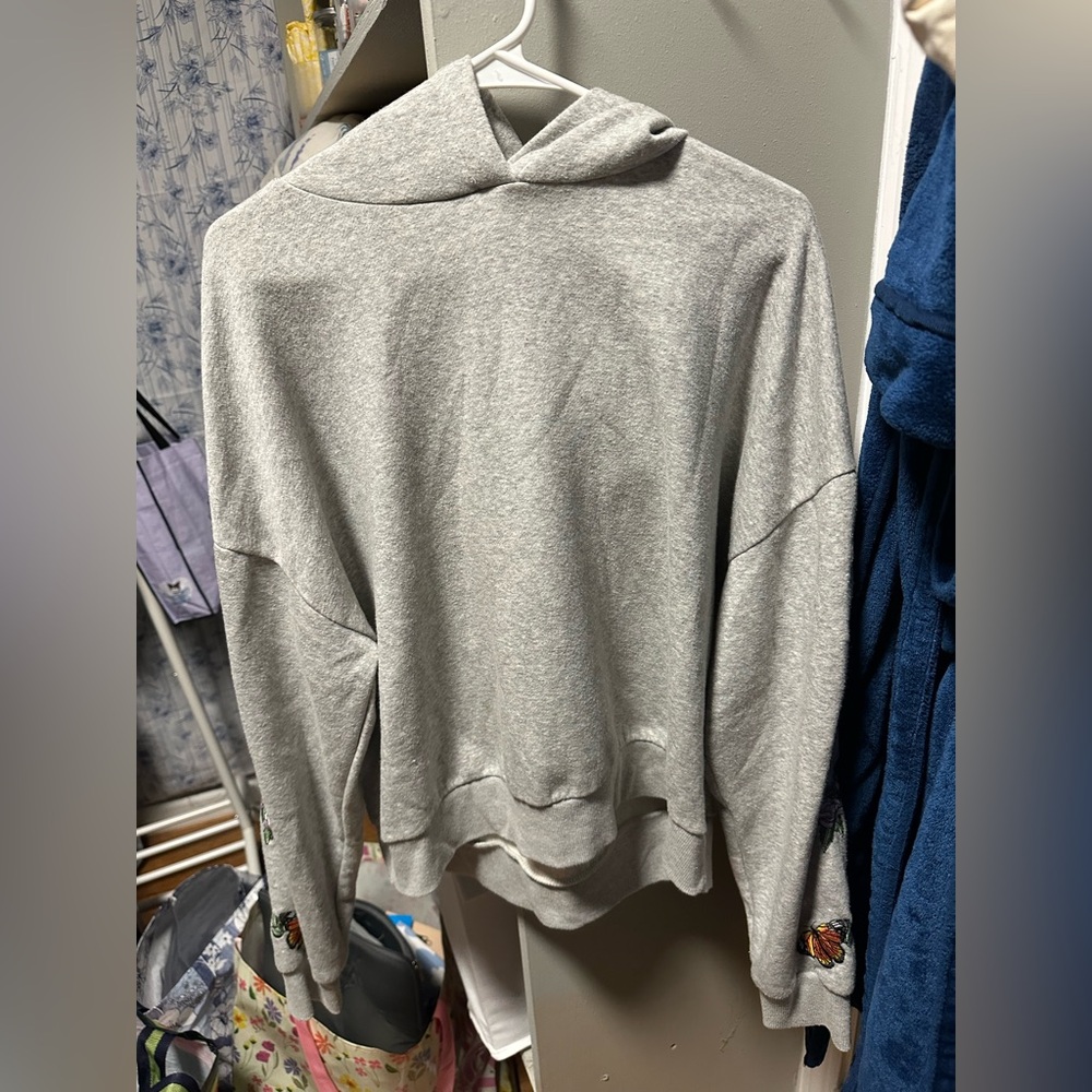 Thin floral grey hoodie